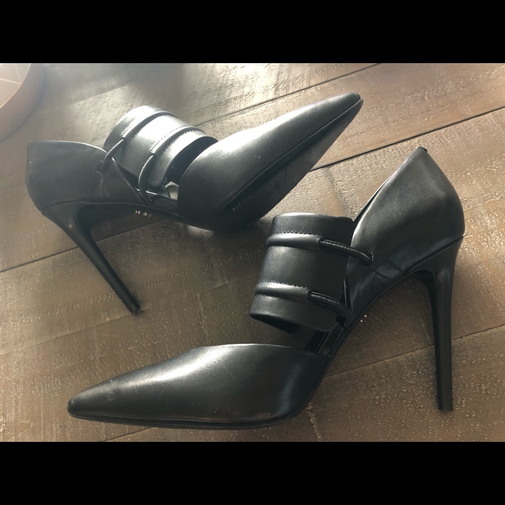 Kenneth Cole - Picture 4 of 5